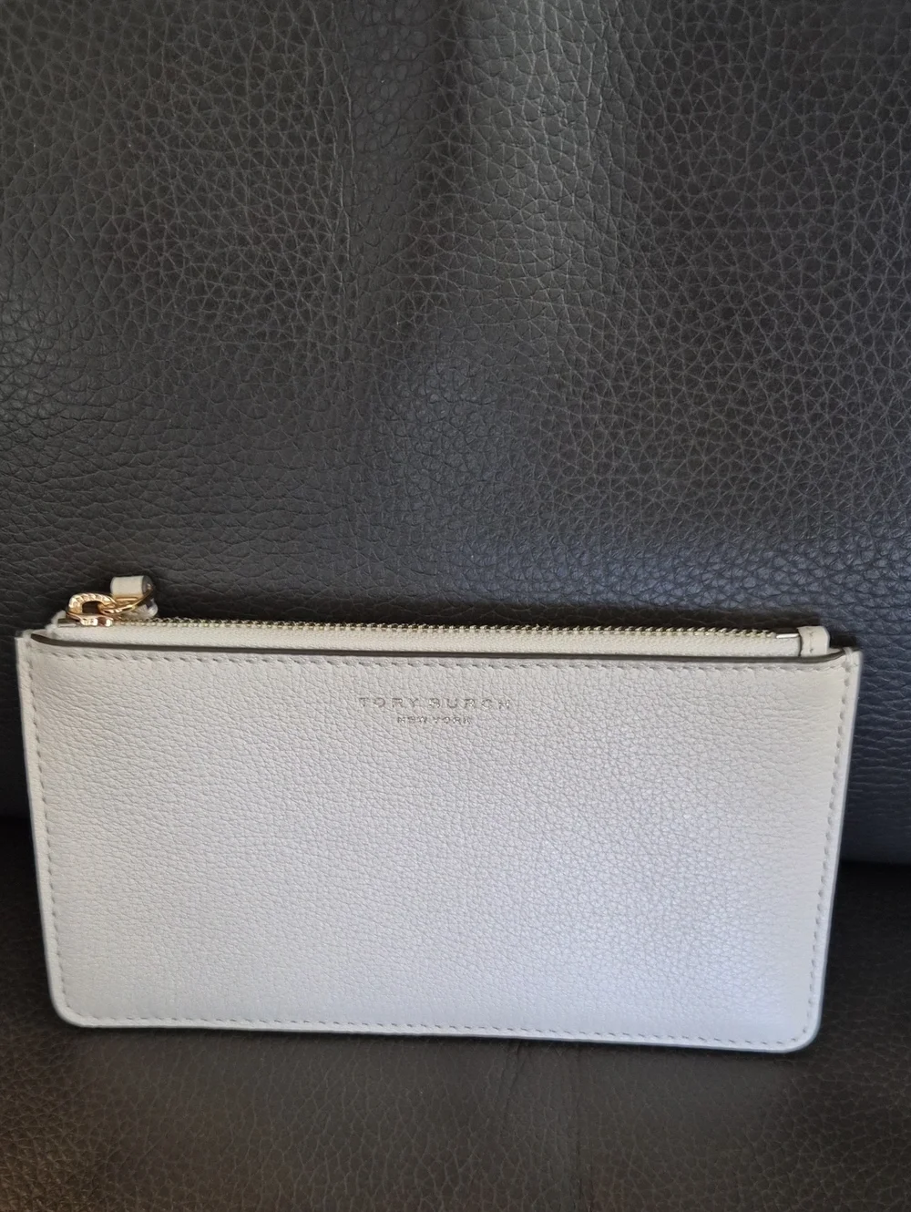Tory Burch Pebbled Leather Zip Card Wallet   Gold Hardware